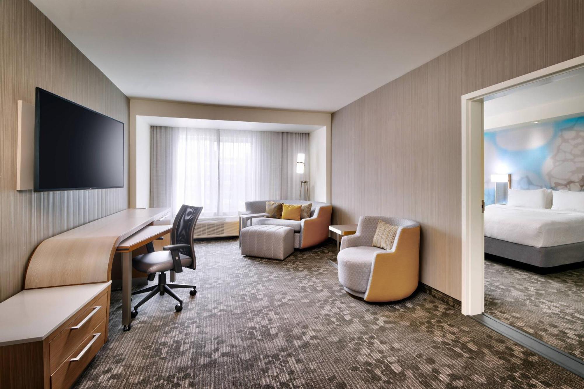 Courtyard By Marriott Atlanta Duluth Downtown Ξενοδοχείο Εξωτερικό φωτογραφία